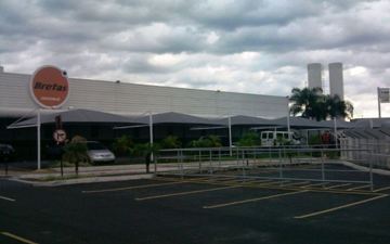 coberturas e sombreadores instalados hiper mercado Wal-mart Curitiba - PR