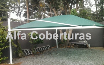 Coberturas e sombreiros para piscinas e áreas de lazer instaladas em Ribeirão Preto - SP
